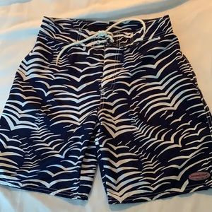 Vineyard Vine Board Shorts size 30